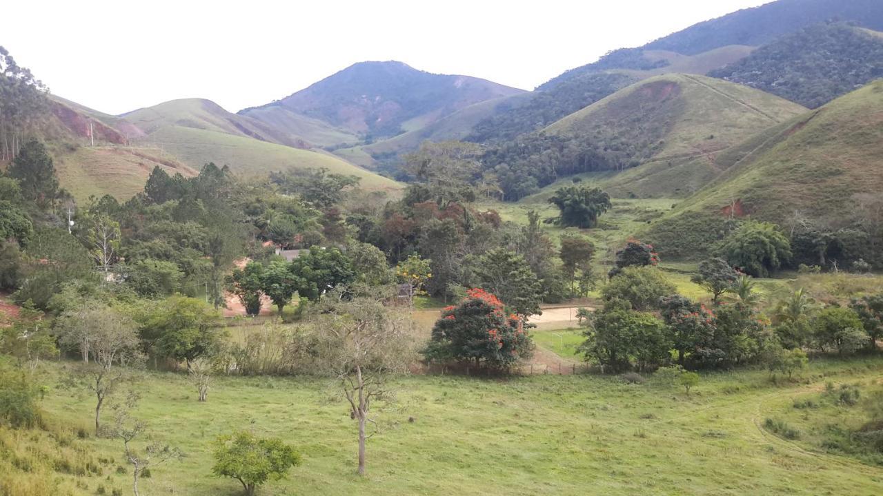 Pousada & Camping Serras Verdes กงแซร์วาตอเรีย ภายนอก รูปภาพ