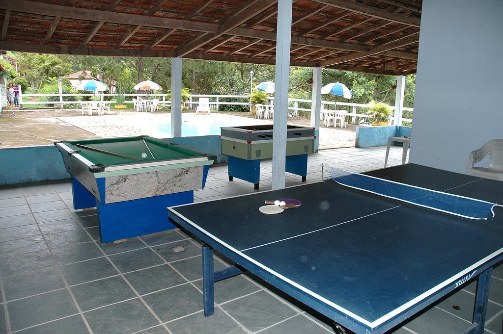 Pousada & Camping Serras Verdes กงแซร์วาตอเรีย ภายนอก รูปภาพ